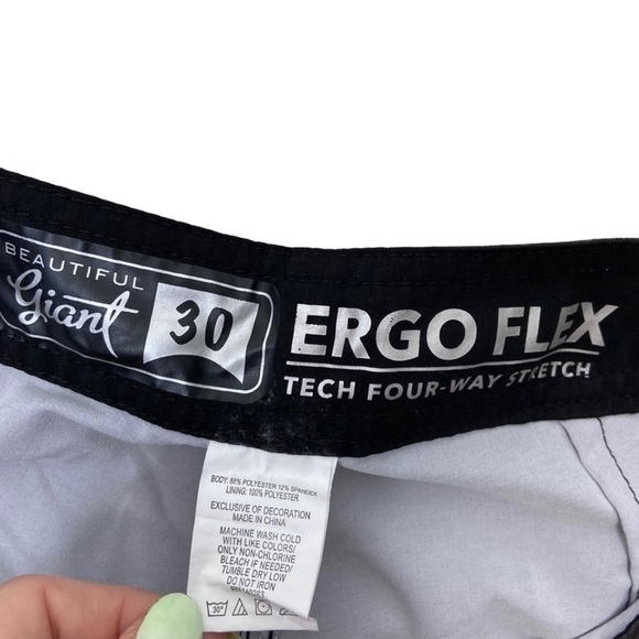 Beautiful Giant Mens Swim Board Shorts Sz 30 - Picture 5 of 6